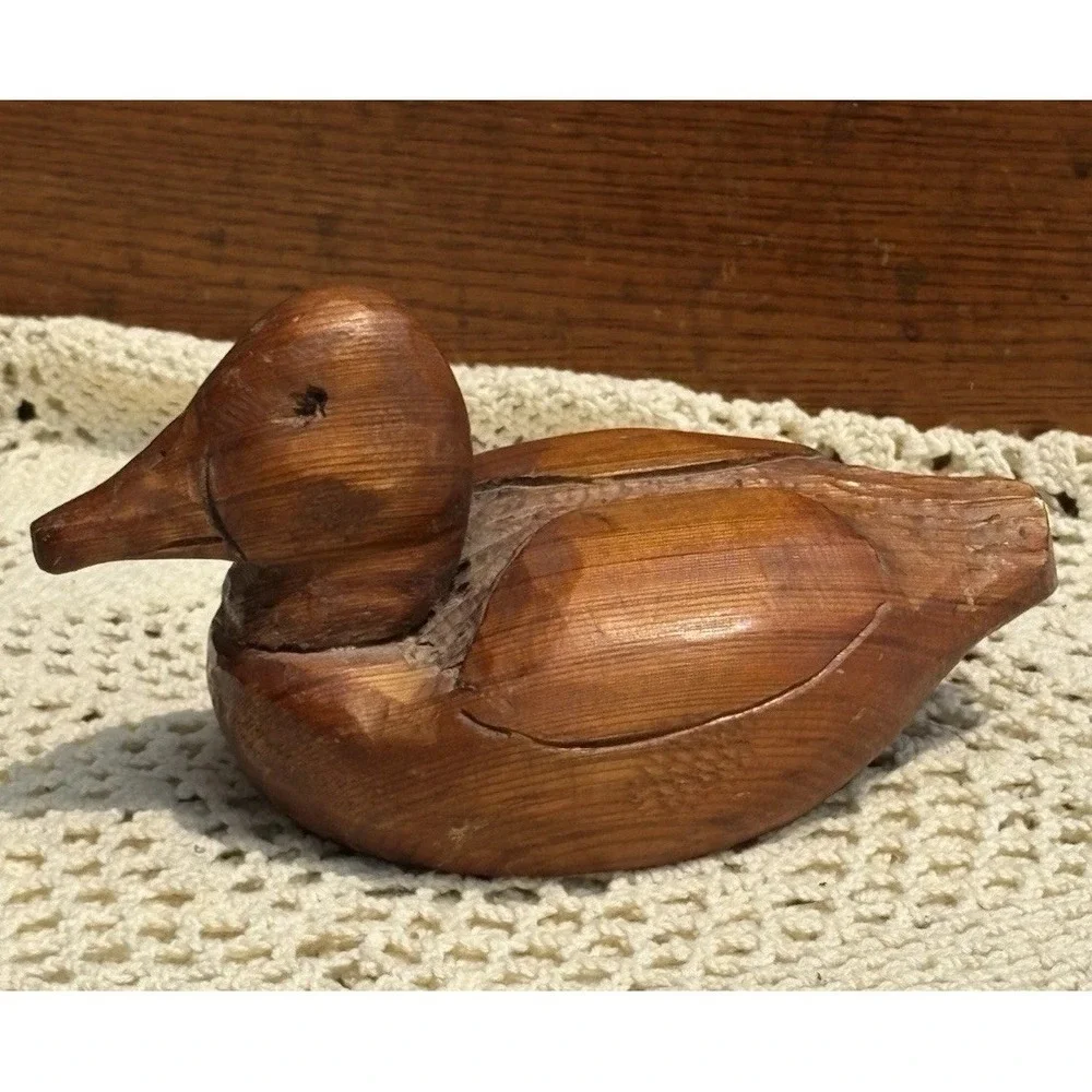 Vintage  Rustic Primitive Wooden Duck Hand Carved 7